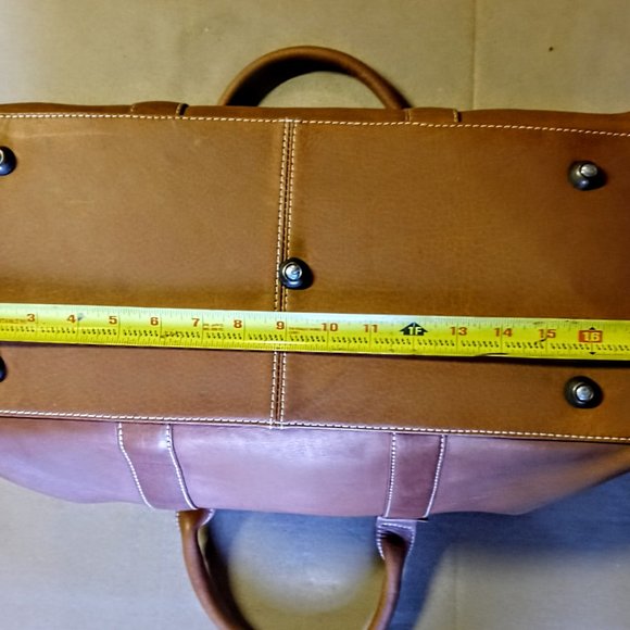 Links and Kings Tan Leather Club Duffle - Picture 3 of 8